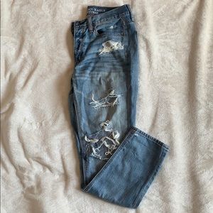 Distressed AE jeans